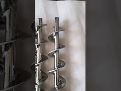 Permukaan halus selesai Stainless Steel Auger Screw Wear Resistance Untuk Pengangkutan Bahan
