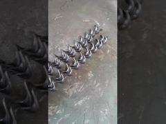 Sekrup penggergaji yang tepat dan tahan lama untuk transfer bahan yang halus dalam aplikasi industri