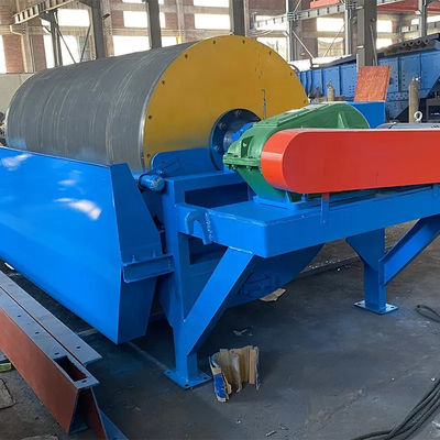 Harga yang bagus Full Auto Wet Magnetic Separator Conveyor Induced Roll Magnetic Separator on line