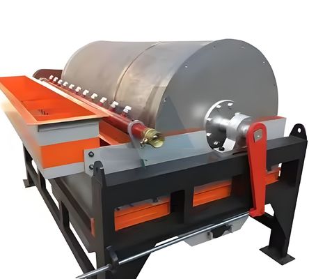 Harga yang bagus Peralatan pengolahan mineral magnetik Pertambangan Pemisah logam magnetik on line
